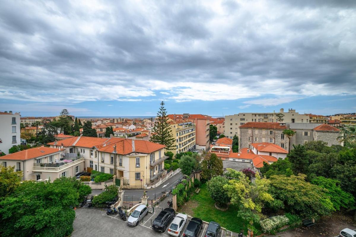 Appartement Le Riva - Hyper Centre - Parking - Proche Gare Menton